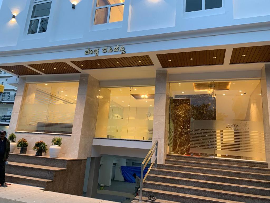 Jesta Residency Hotel Hassan Luaran gambar