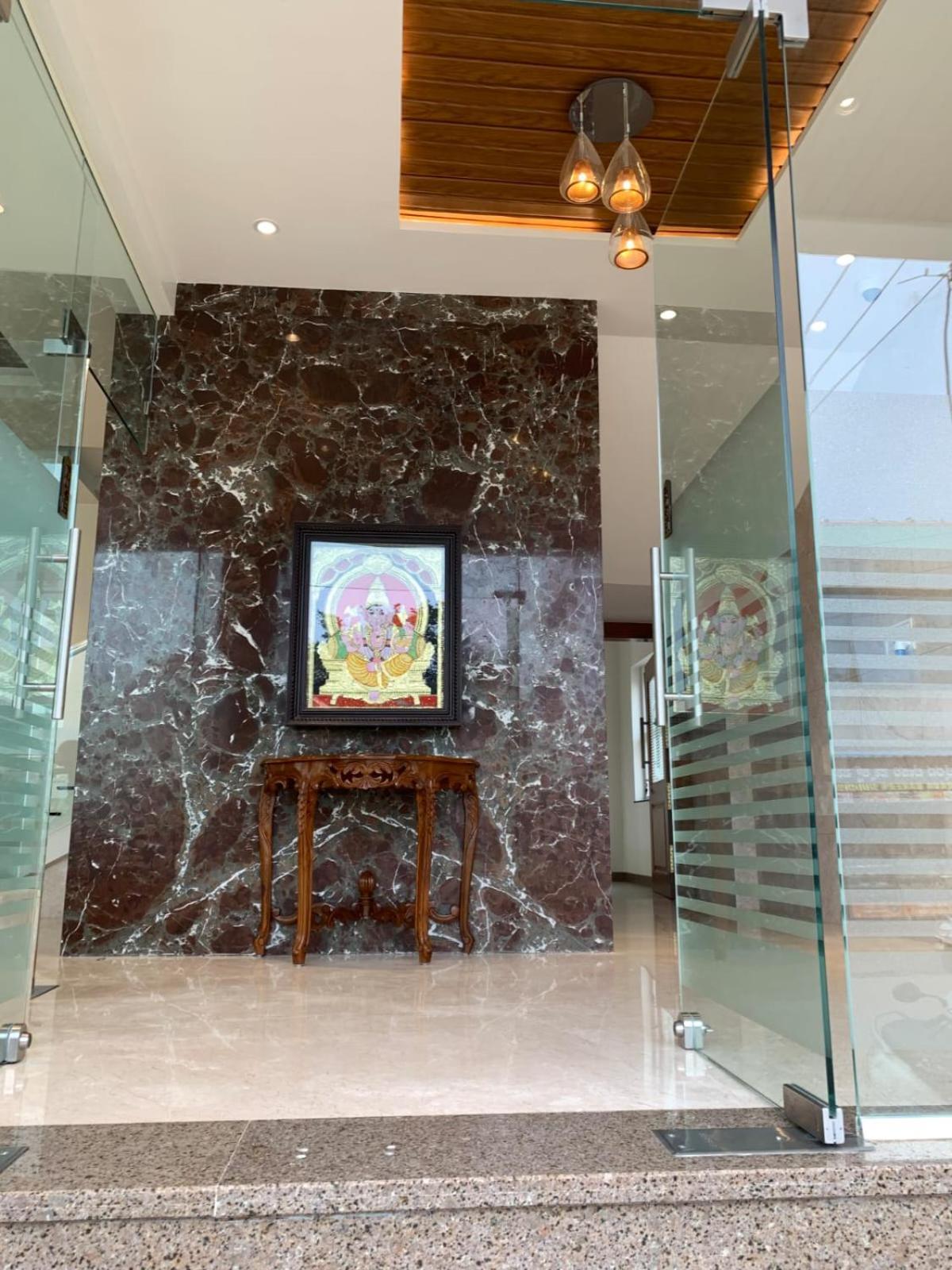 Jesta Residency Hotel Hassan Luaran gambar