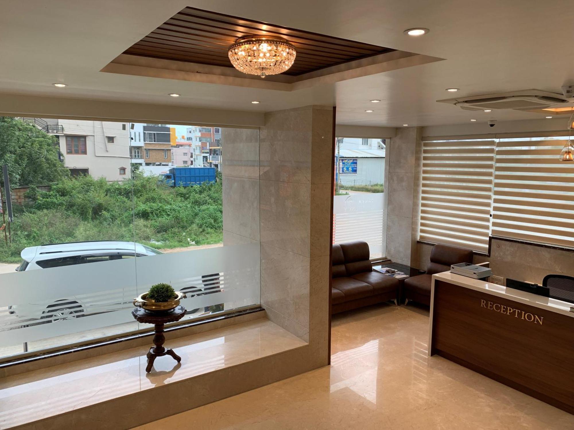 Jesta Residency Hotel Hassan Luaran gambar